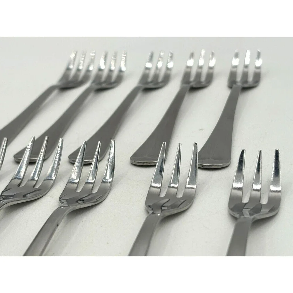 Washington Forge Spirit of American Coctail/Seafood/Appetizer Forks Korea Qty 11